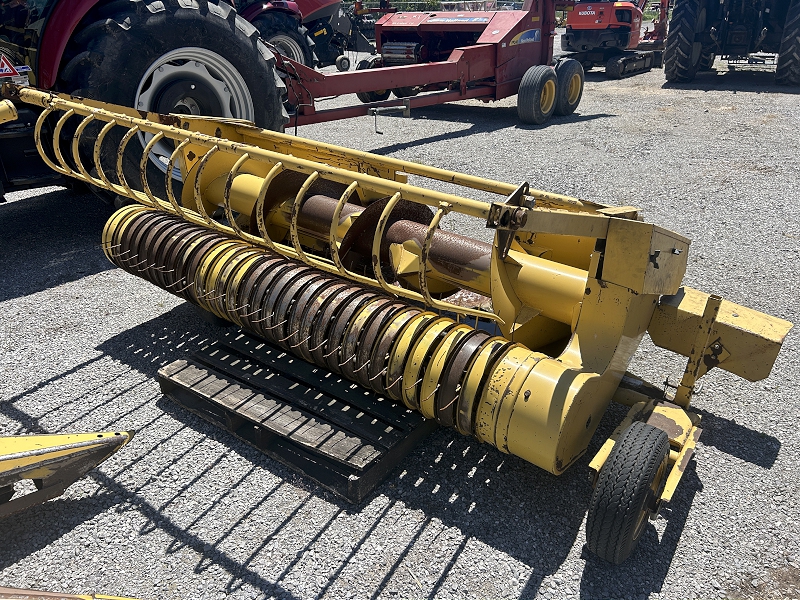 2000 NEW HOLLAND FP230 FORAGE HARVESTER