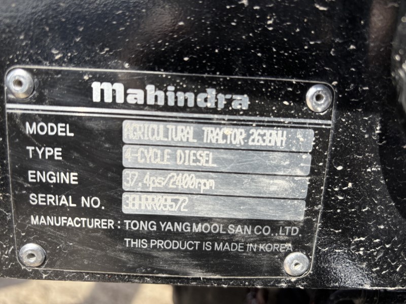 2020 MAHINDRA 2638 TRACTOR WITH LOADER