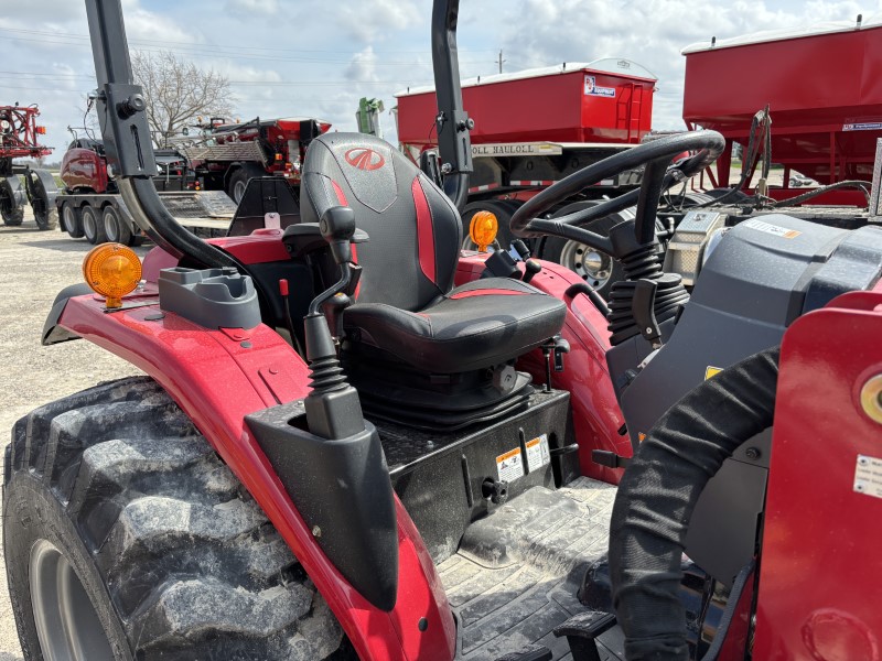 2020 MAHINDRA 2638 TRACTOR WITH LOADER