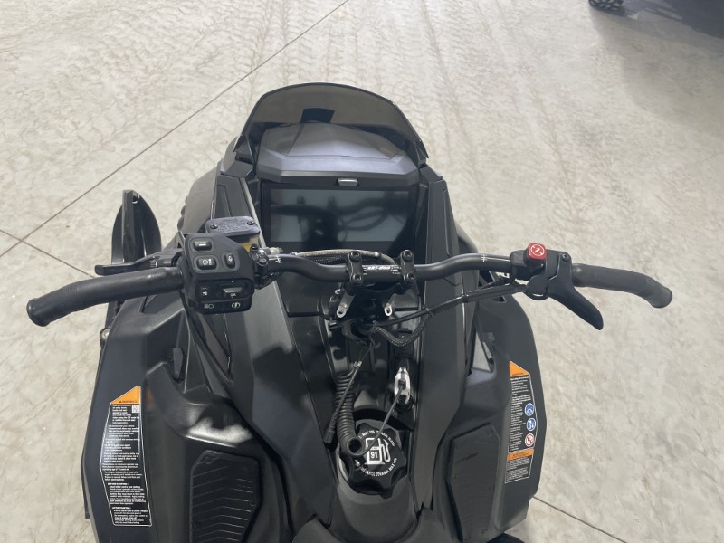 Snowmobiles  2024 SKI-DOO BACKCOUNTRY X-RS 850 E-TEC SNOWMOBILE Photo