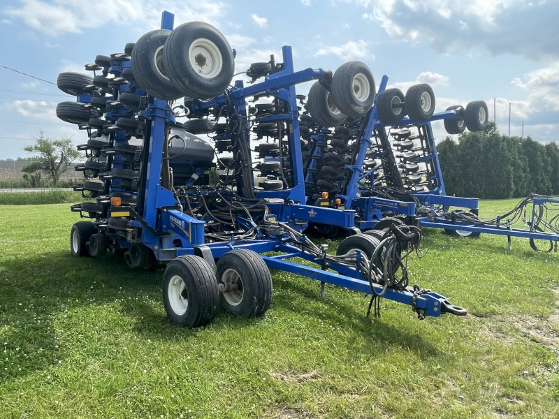 2014 NEW HOLLAND P2085 30 FOOT AIR DISC DRILL
