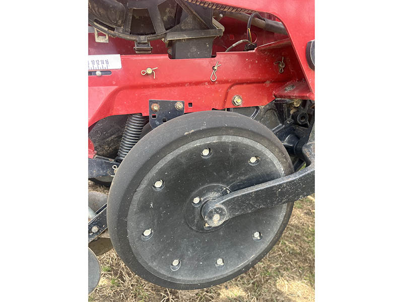 2014 CASE IH 1255 16 ROW PLANTER