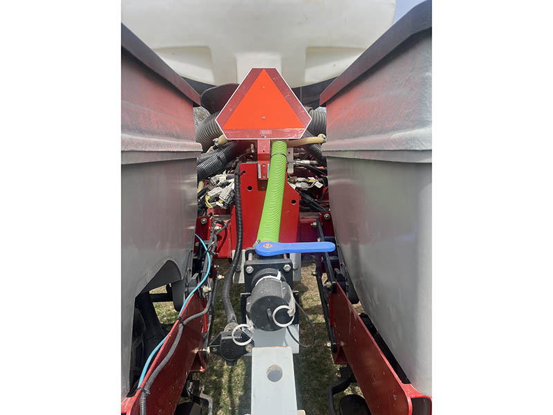 2014 CASE IH 1255 16 ROW PLANTER