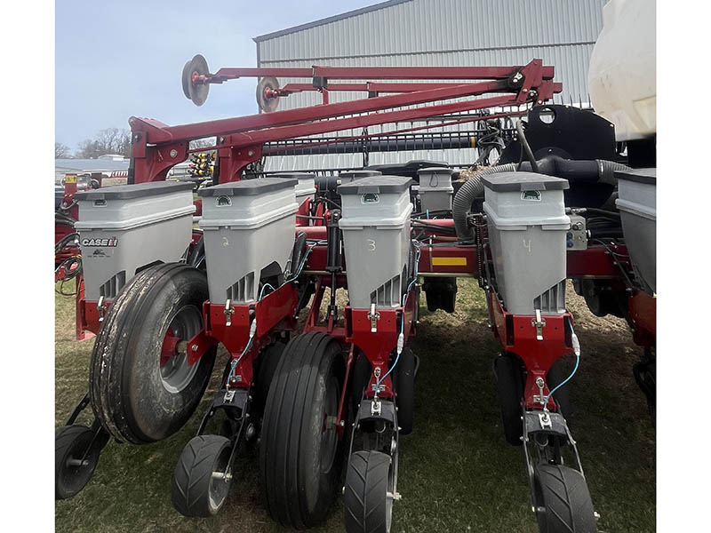 2014 CASE IH 1255 16 ROW PLANTER