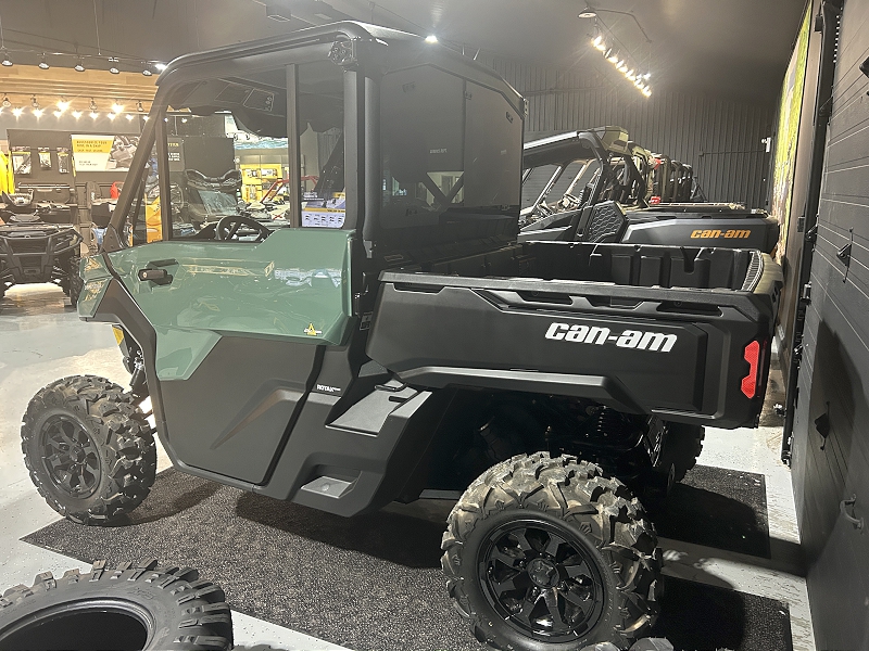ATV & Utility Vehicles  2025 CAN-AM DEFENDER DPS CAB SIDE BY SIDE Photo
