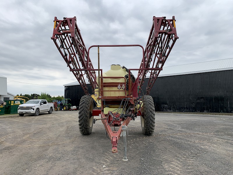 2007 HARDI COMMANDER CM1500 PULL TYPE SPRAYER