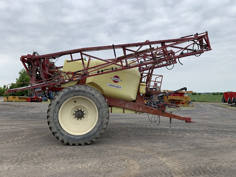 2007 HARDI COMMANDER CM1500 PULL TYPE SPRAYER