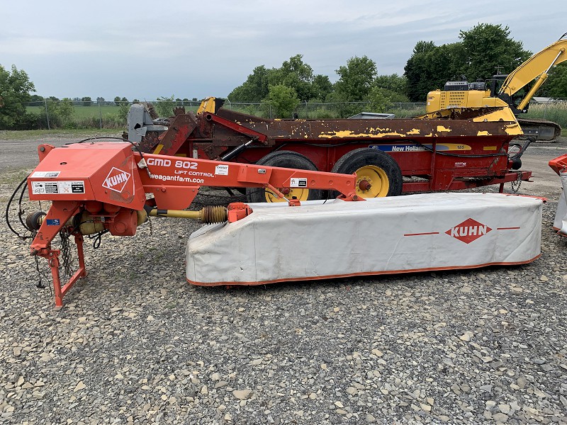 2011 KUHN GMD802 DISC MOWER