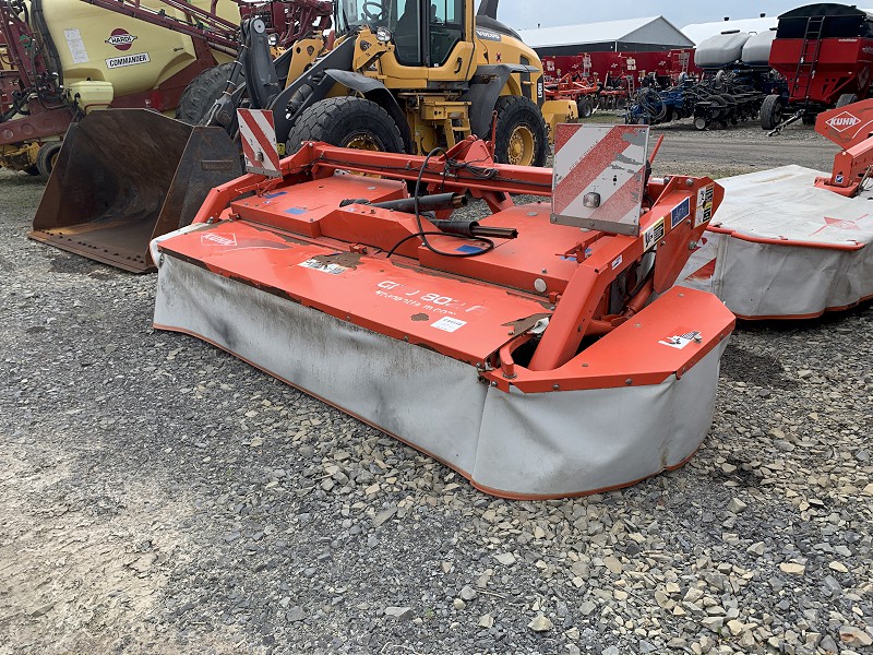 2011 KUHN GMD802F FRONT MOUNT MOWER