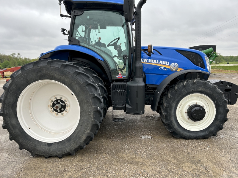 2022 NEW HOLLAND T7.190 TRACTOR