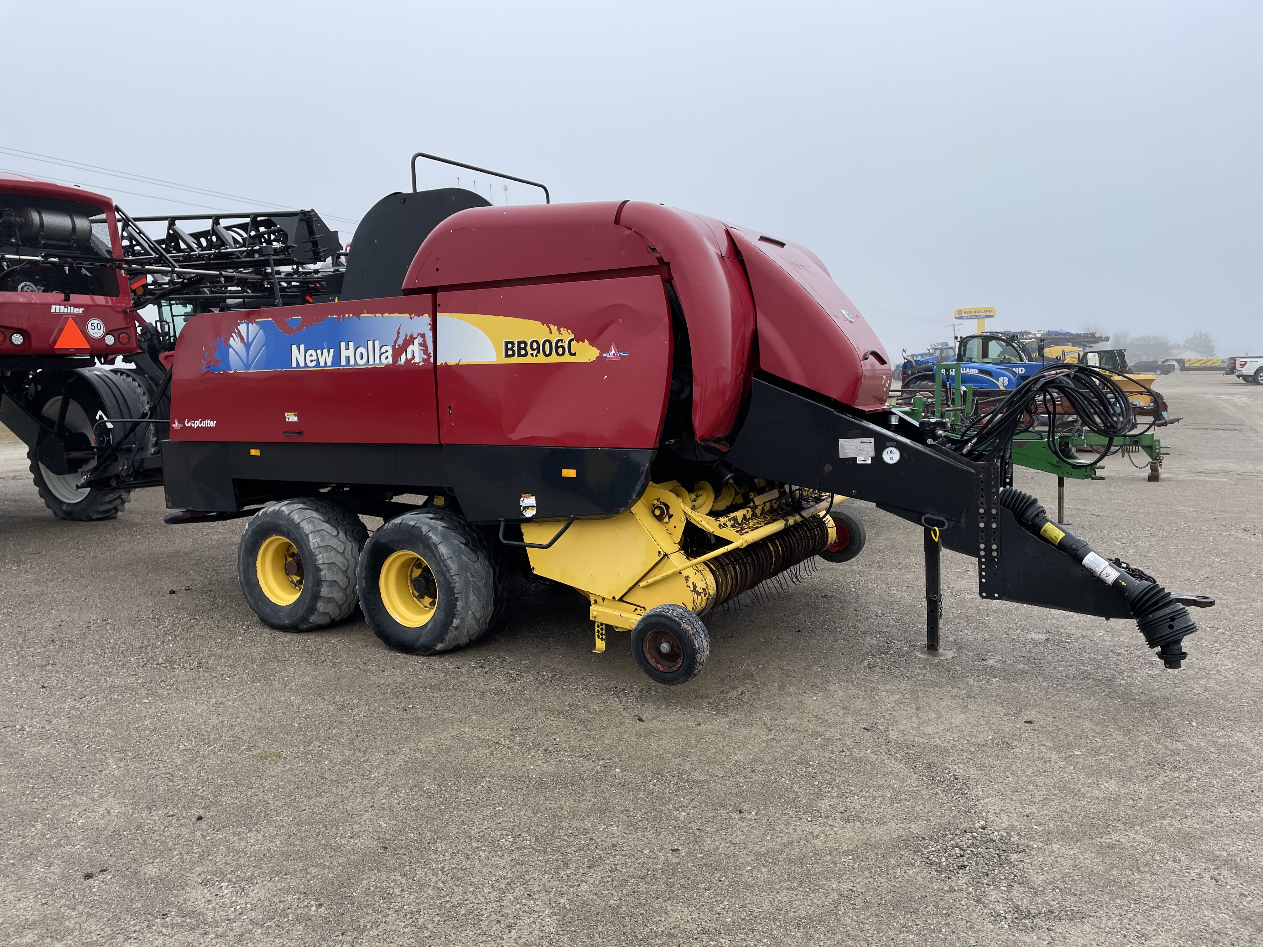 2009 NEW HOLLAND BB906 BIG SQUARE BALER