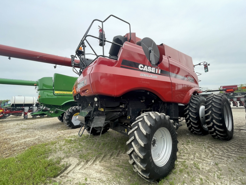 2012 CASE IH 7230 AXIAL FLOW COMBINE