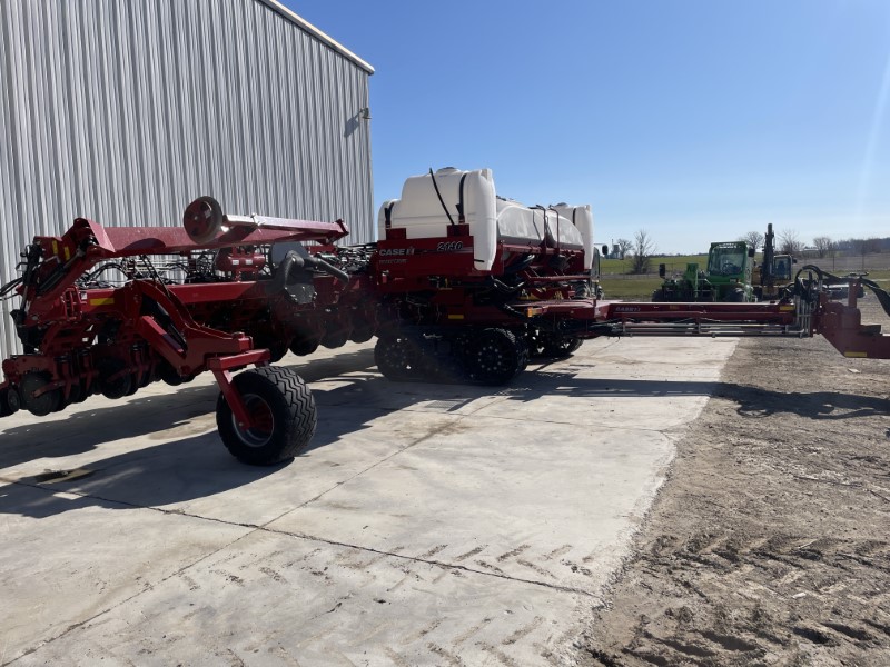 2018 CASE IH 2140 16/31R EARLY RISER PLANTER