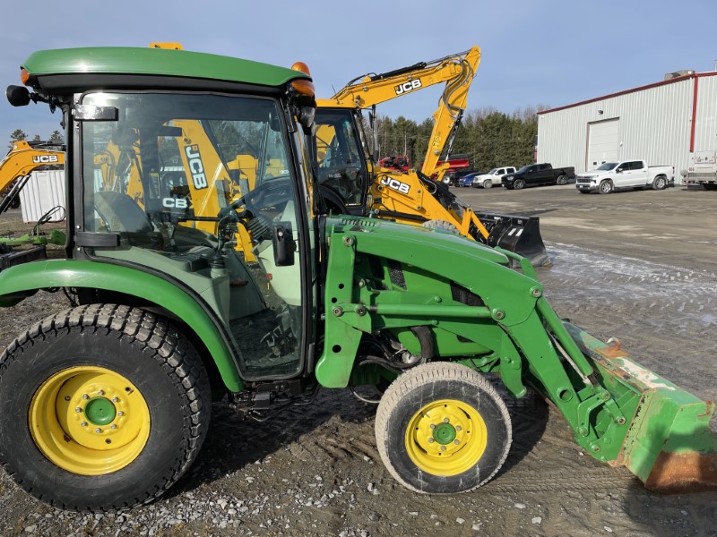 2018 JOHN DEERE 3046R TRACTOR WITH CAB & LOADER