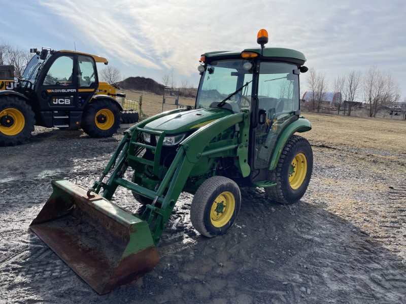 2018 JOHN DEERE 3046R TRACTOR WITH CAB & LOADER