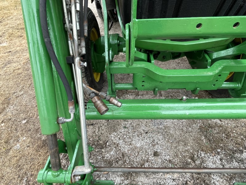 2018 JOHN DEERE 3046R TRACTOR WITH CAB & LOADER