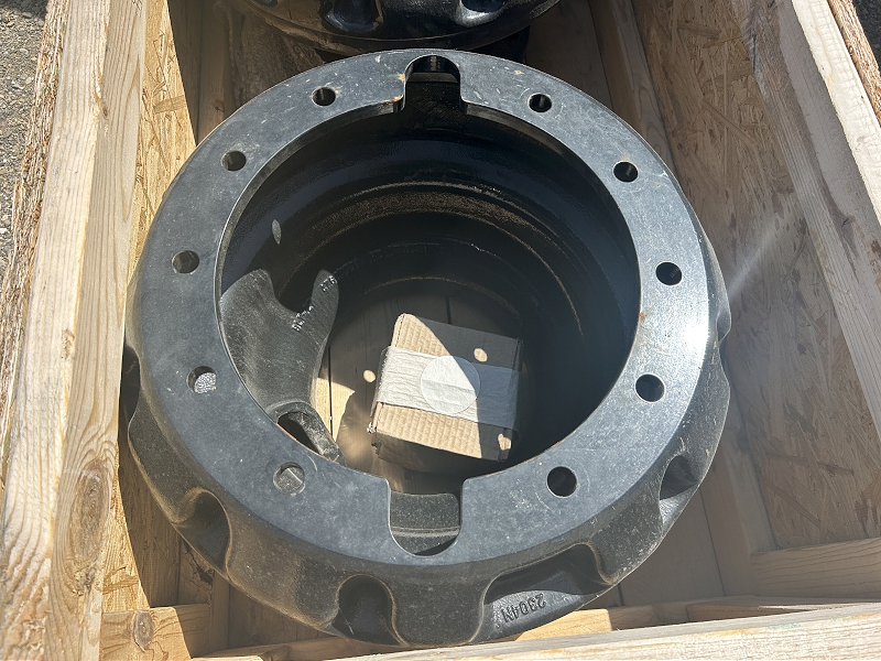 2025 NEW HOLLAND 16 ICH FRONT WHEEL SPACERS