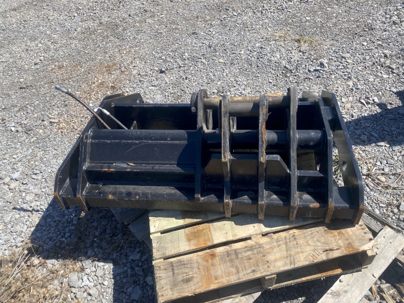 2024 HORST WELDING JCB Q-FIT ADAPTER FOR 525-60 TELEHANDLER