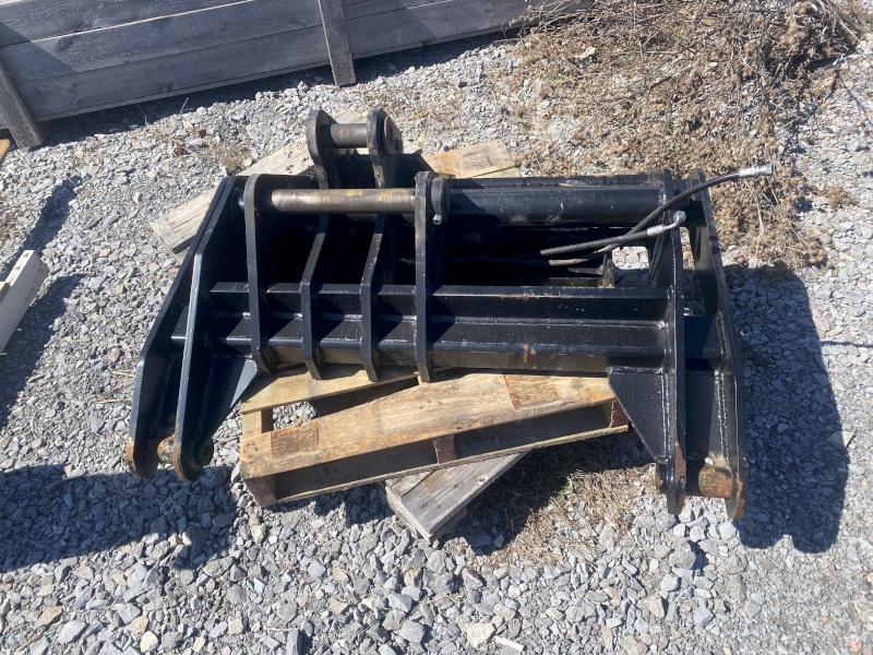 2024 HORST WELDING JCB Q-FIT ADAPTER FOR 525-60 TELEHANDLER