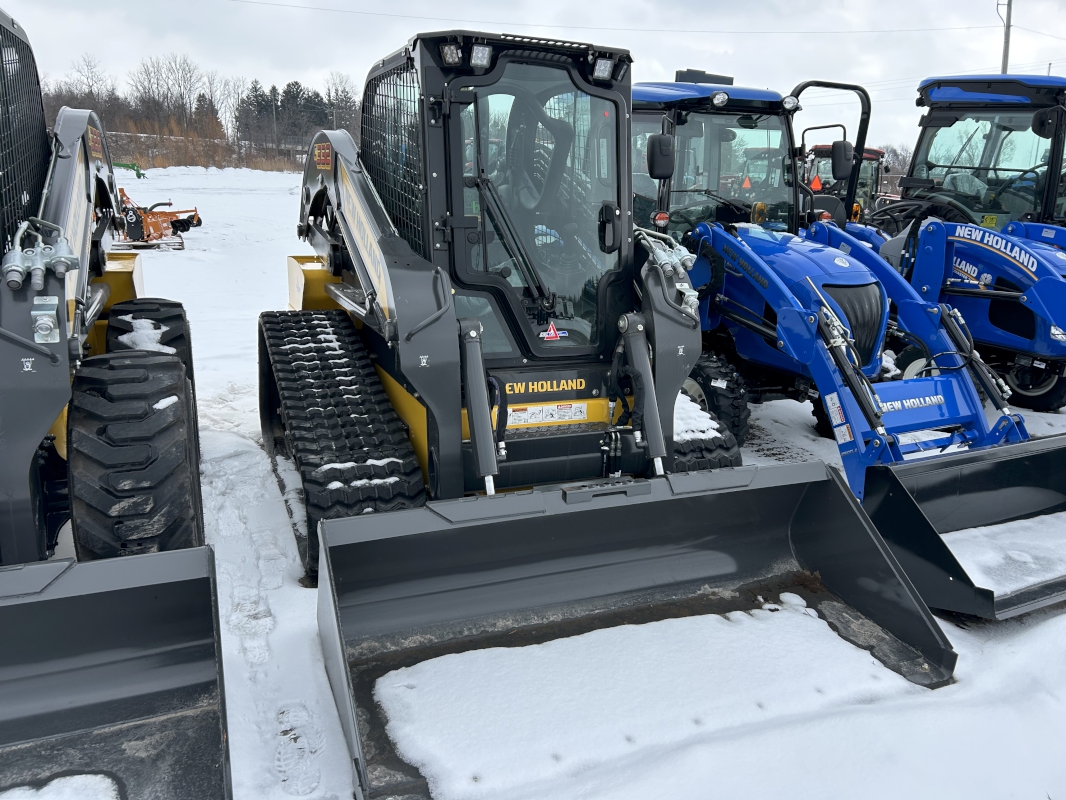 2025 NEW HOLLAND C332 COMPACT TRACK LOADER