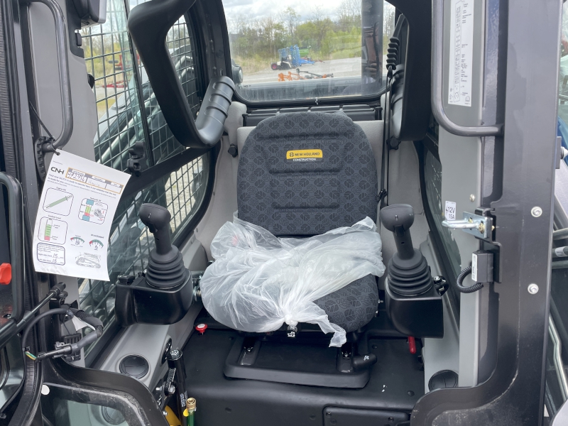 2025 NEW HOLLAND C332 COMPACT TRACK LOADER