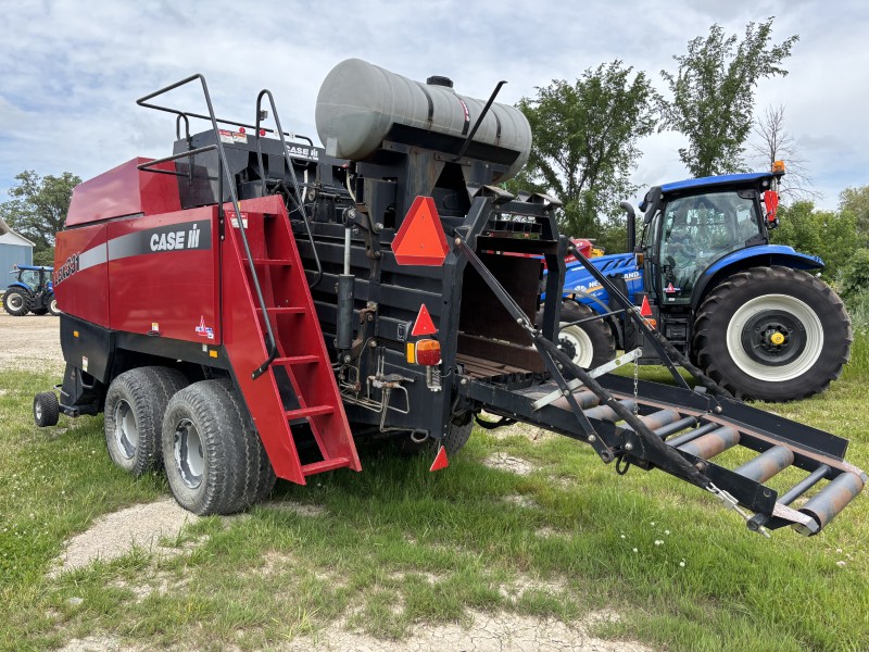 2003 CASE IH LBX331 BIG SQUARE BALER