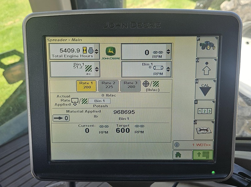 2014 JOHN DEERE R4038 SELF PROPELLED APPLICATOR