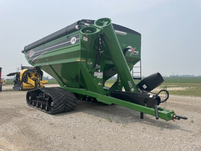 2025 J & M 1112-20S X-TENDED REACH GRAIN CART