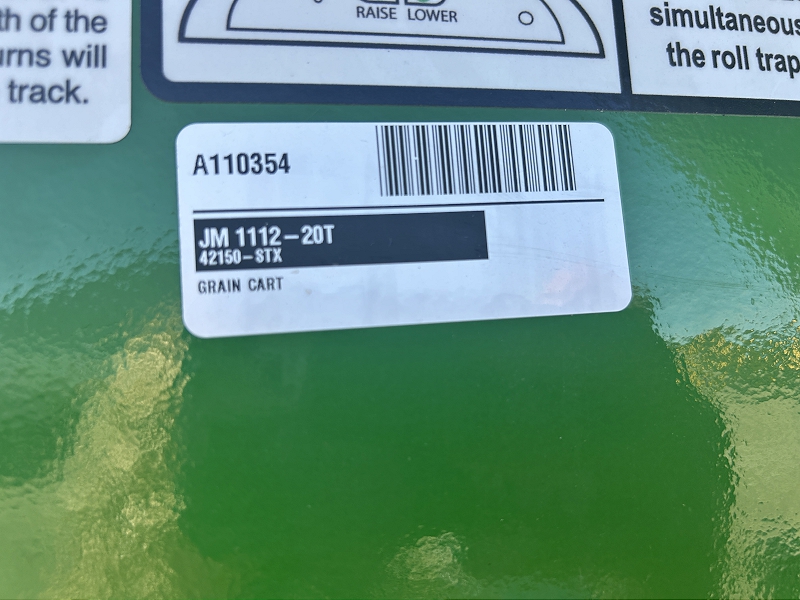 2025 J & M 1112-20S X-TENDED REACH GRAIN CART