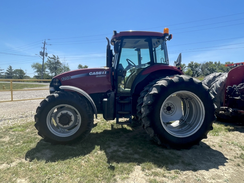 2013 CASE IH FARMALL 125A TRACTOR