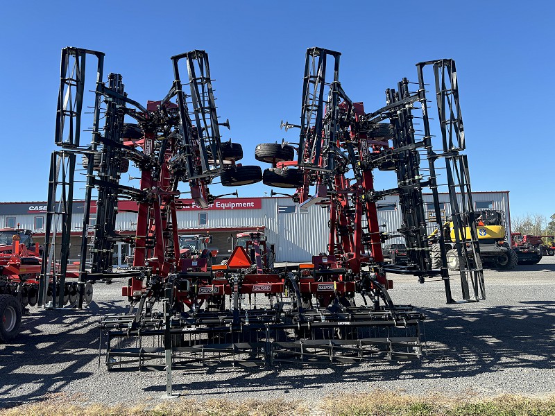 2025 SALFORD 700-44 C-SHANK FIELD CULTIVATOR