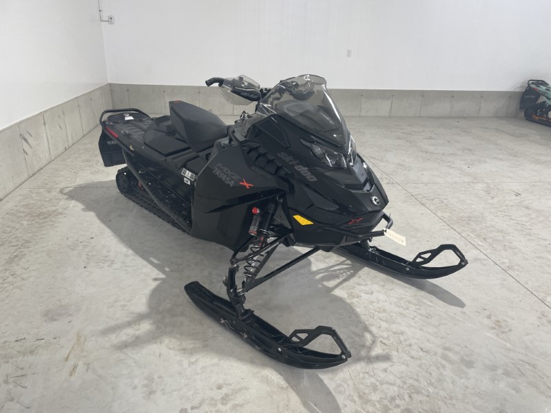Snowmobiles  2024 SKI-DOO MXZ X 850 E-TEC SNOWMOBILE Photo