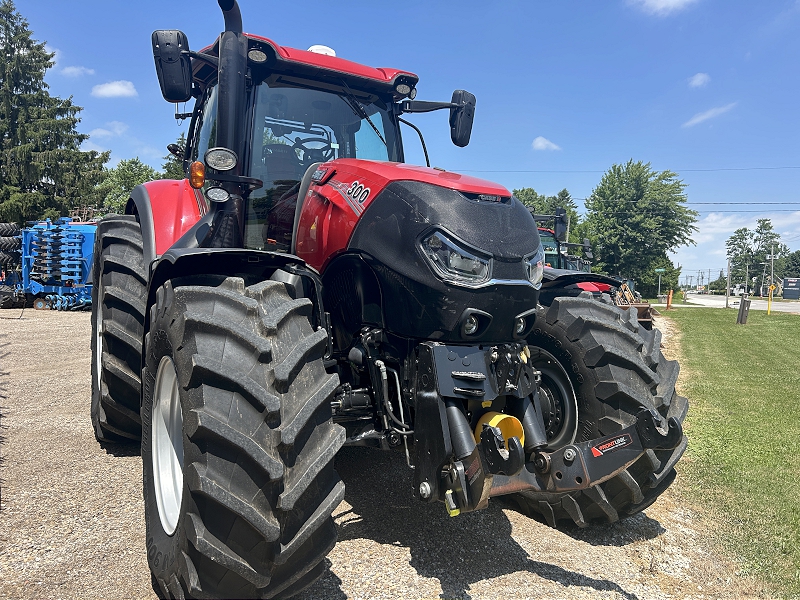 2020 CASE IH OPTUM 300 CVT TRACTOR
