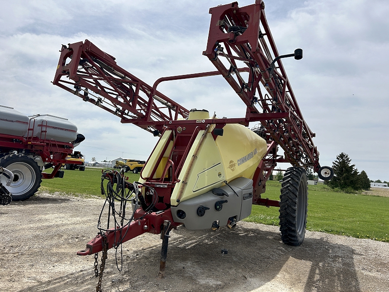 2011 HARDI COMMANDER 4400 PULL TYPE SPRAYER