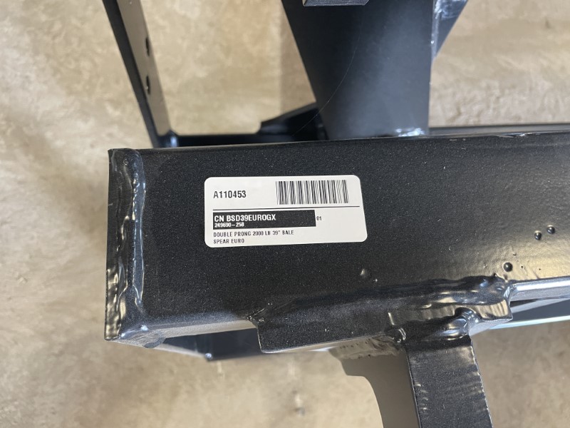 2025 CNH BSD39EUROGX DOUBLE PRONG BALE SPEAR