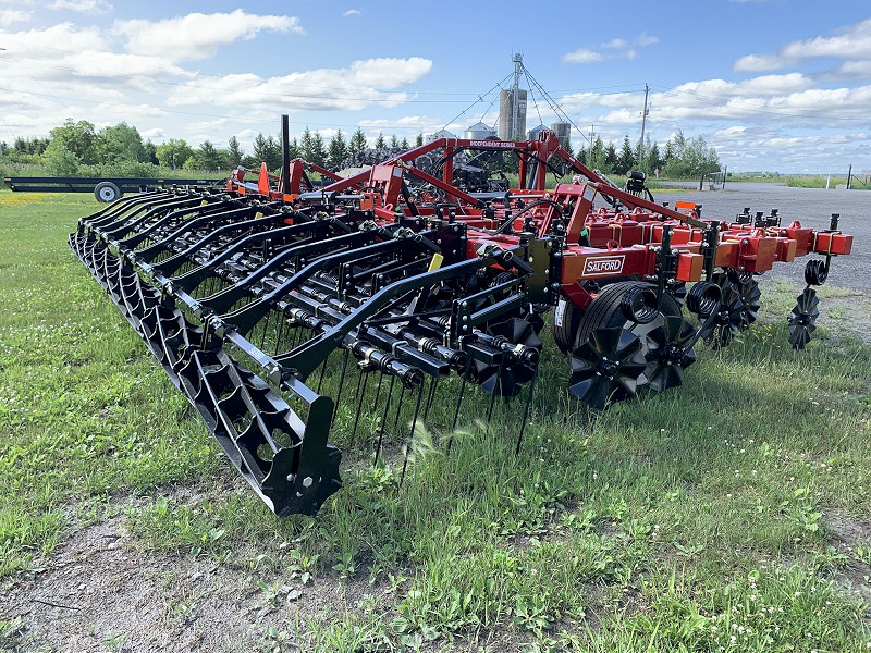 2025 SALFORD I-1231 VERTICAL TILLAGE