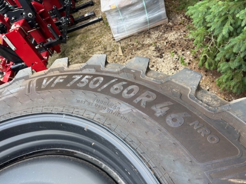 2025 FLOATER TIRE PACKAGE FOR NEW HOLLAND SP.370F GUARDIAN SPRAYER