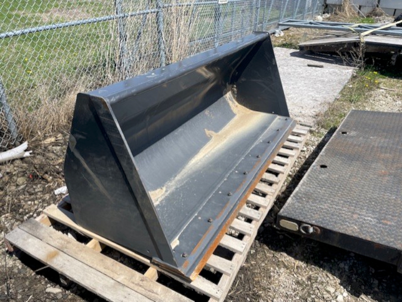 2024 NEW HOLLAND LOADER BACKHOE BUCKET