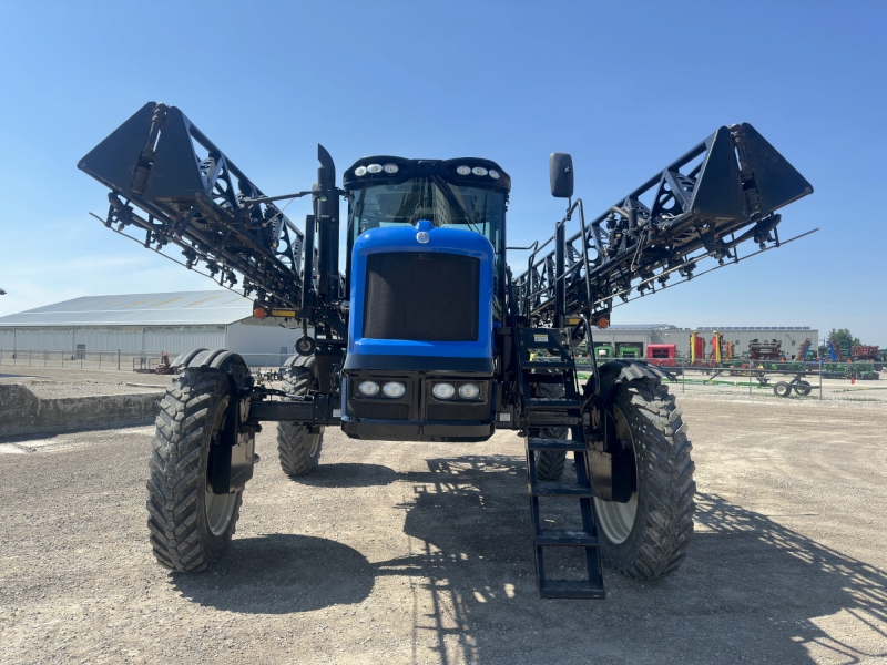 2014 NEW HOLLAND SP.275R SPRAYER