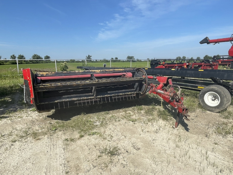 1975 NEW HOLLAND 479 MOWER CONDITIONER