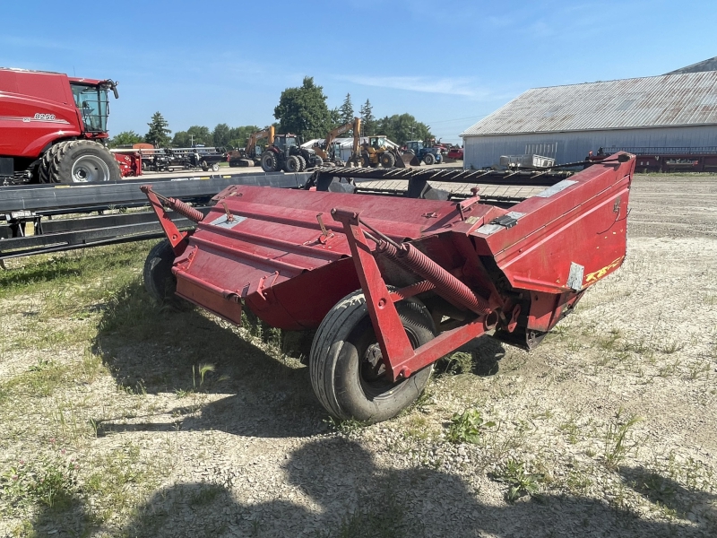 1975 NEW HOLLAND 479 MOWER CONDITIONER