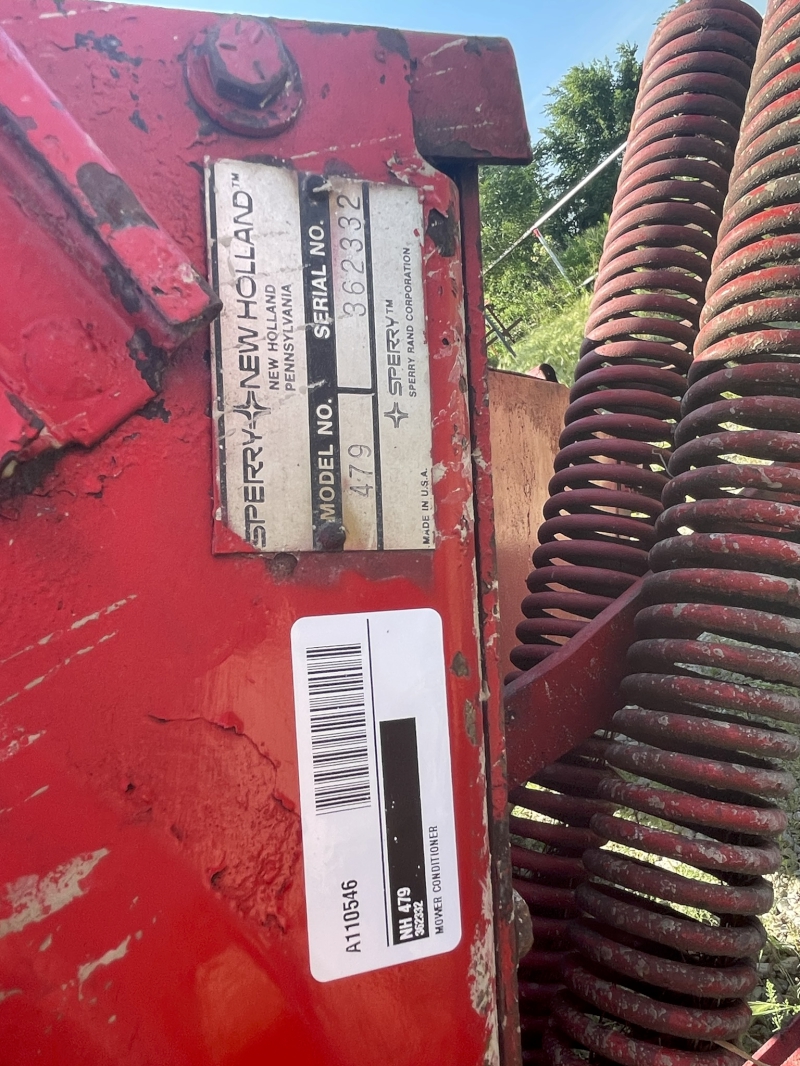 1975 NEW HOLLAND 479 MOWER CONDITIONER
