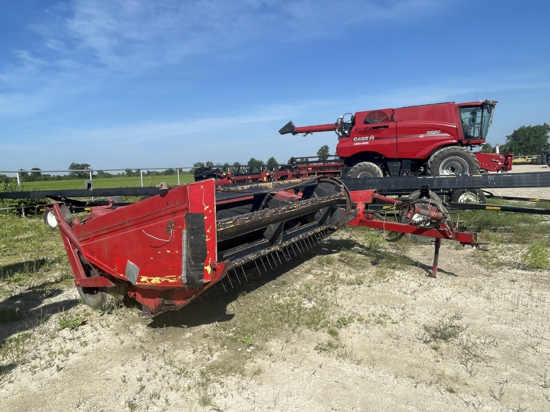 1975 NEW HOLLAND 479 MOWER CONDITIONER