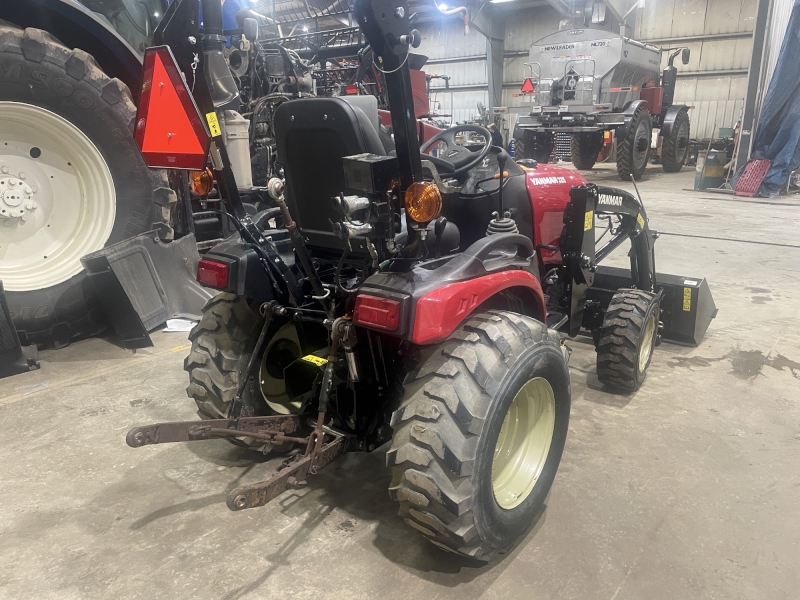 2022 YANMAR SA325BI-L TRACTOR WITH LOADER