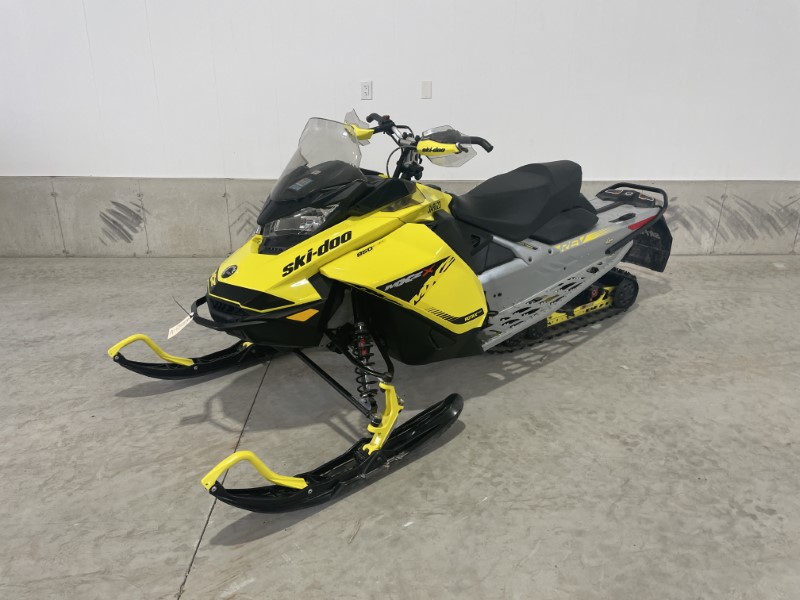 2019 SKI-DOO MXZ X 850 E-TEC SNOWMOBILE
