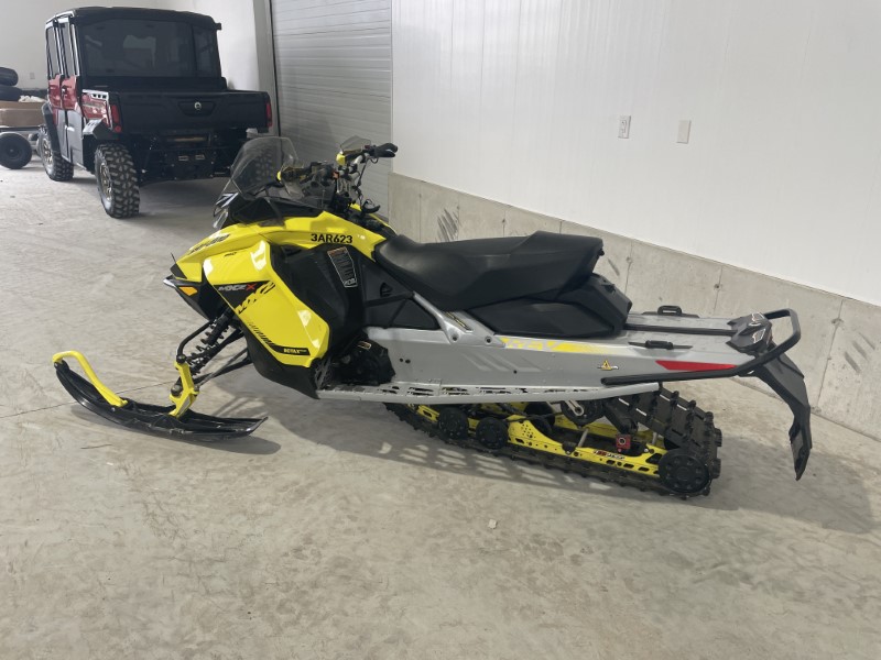 Snowmobiles  2019 SKI-DOO MXZ X 850 E-TEC SNOWMOBILE Photo