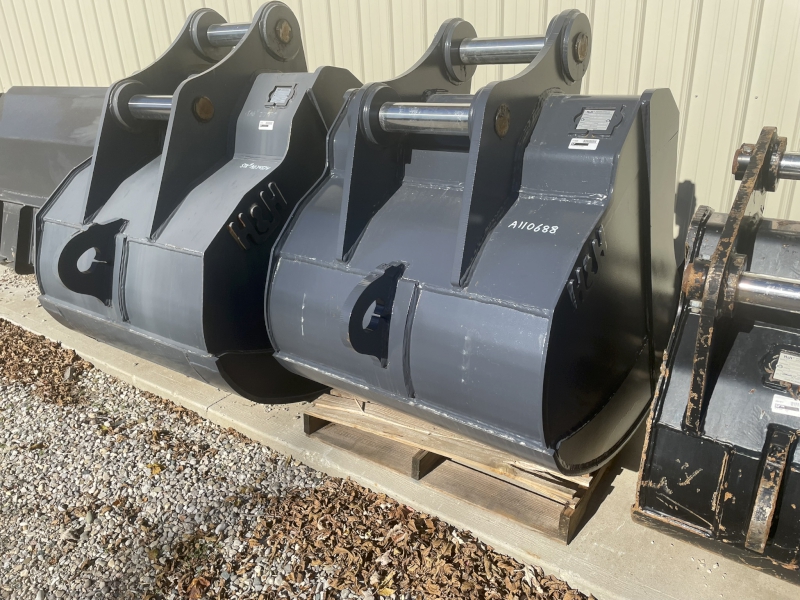 2025 H&H 42 INCH HEAVY DUTY DIGGING BUCKET