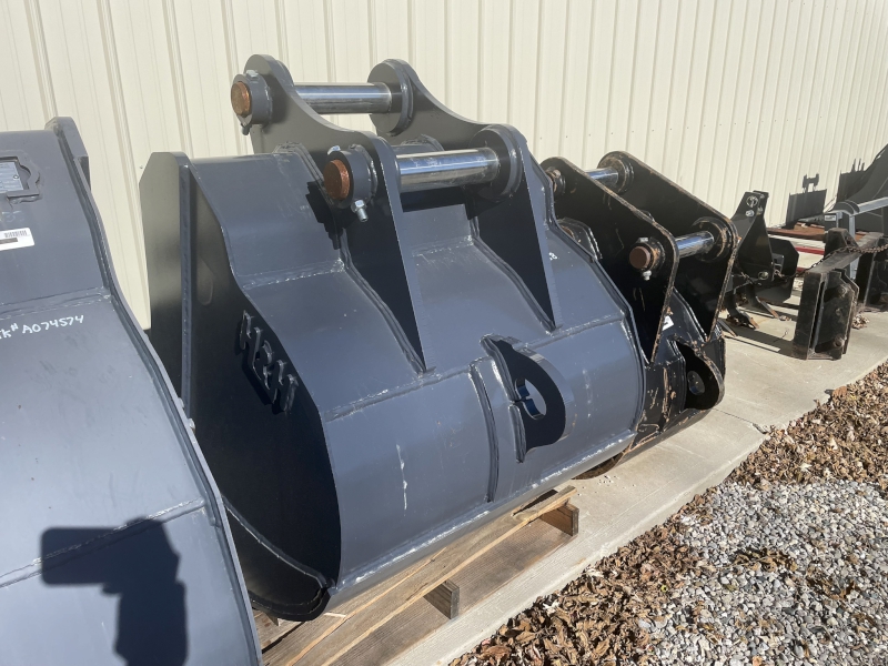 2025 H&H 42 INCH HEAVY DUTY DIGGING BUCKET