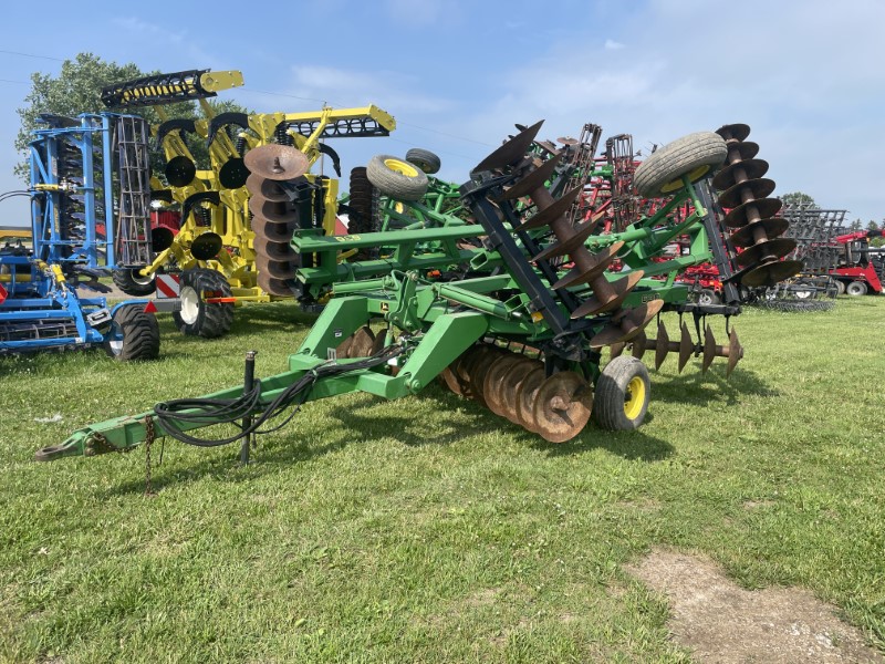 1991 JOHN DEERE 630 TANDEM DISC