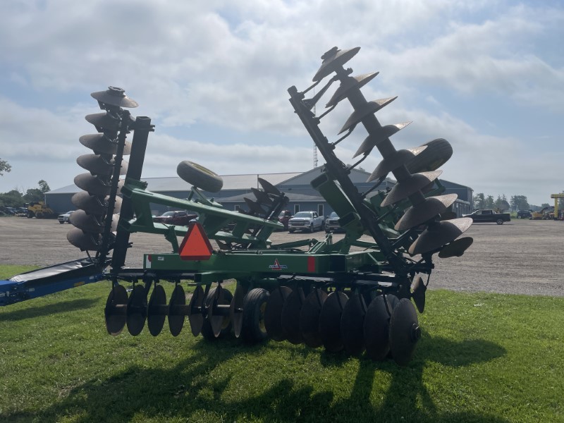 1991 JOHN DEERE 630 TANDEM DISC